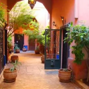 Jolie Petit Avec Piscine Belle Terrasse Wifi Marrakesh